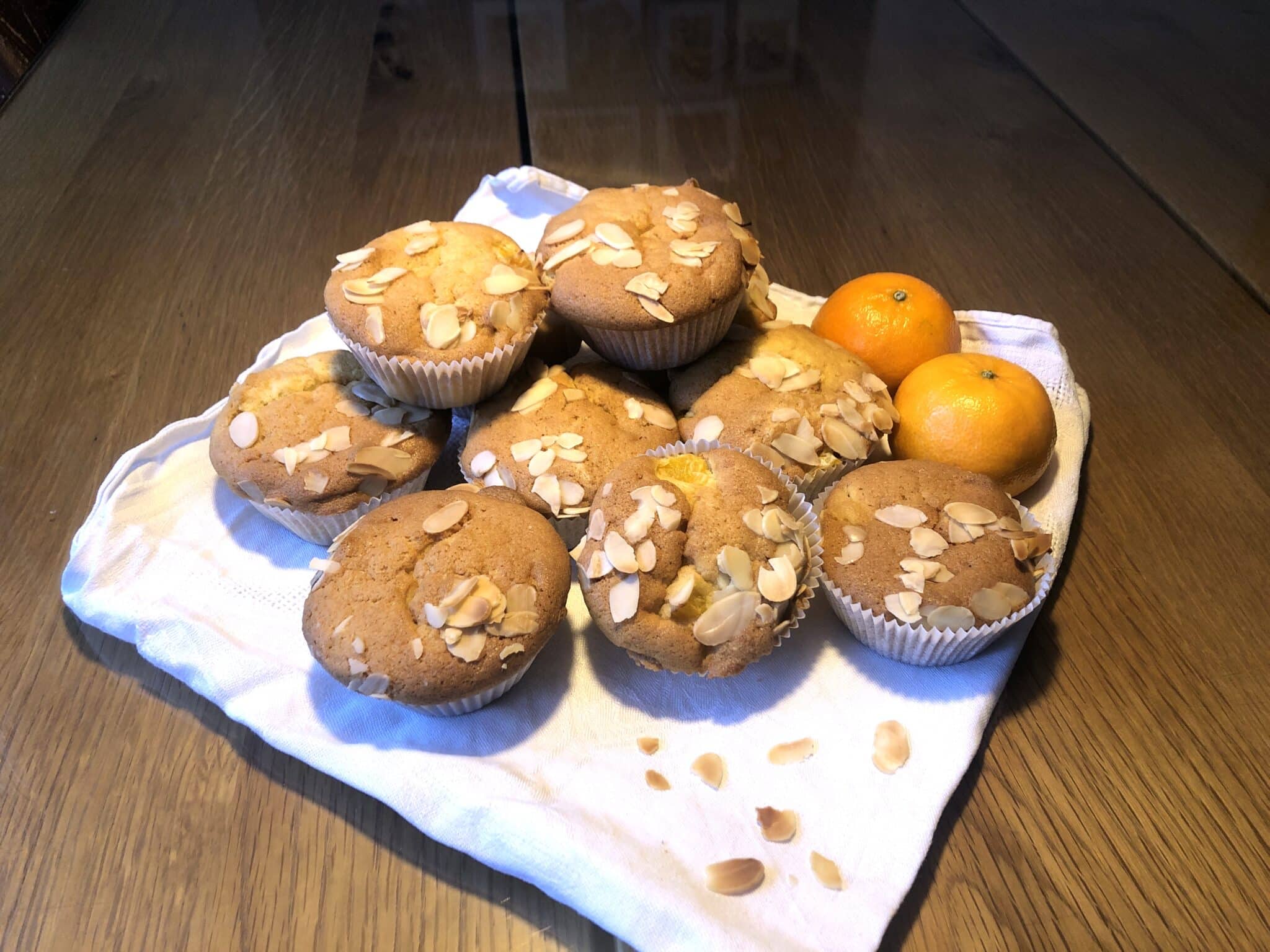 Muffin ai mandarini – Mandarinen-Muffins – TeleRadio 1